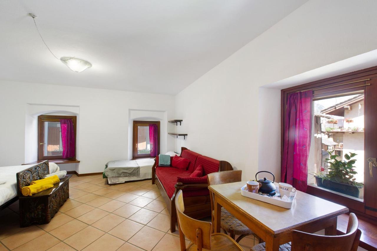 Alla Meridiana Bard Exterior photo